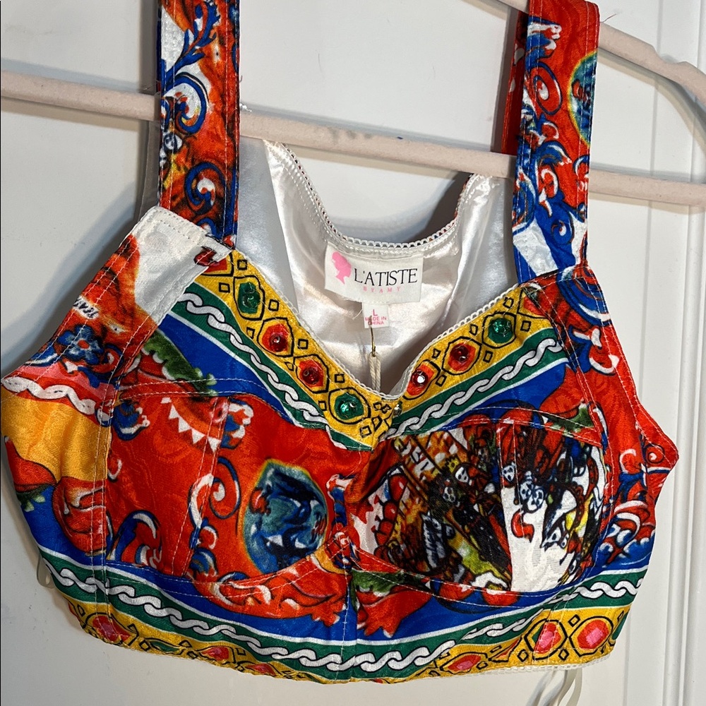 L'ATISTE Colorful Patterned Crop Top